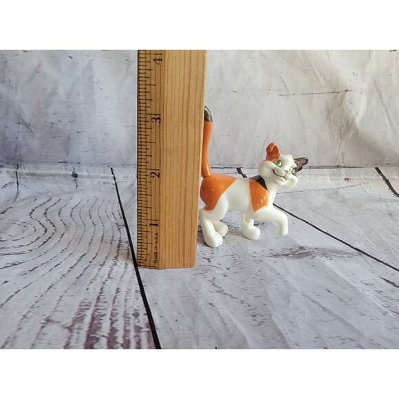 Mattel Barbie Princess and the Pauper Wolfie Calico Cat Figure - Picture 3 of 5